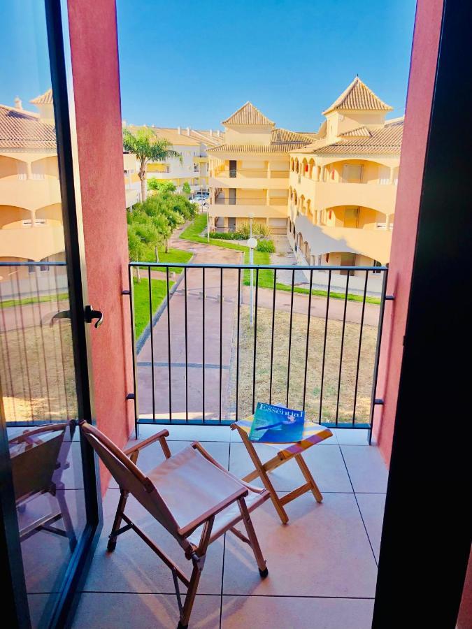 Beautiful Modern Design Condo With Swimming Pool וילהמורה מראה חיצוני תמונה