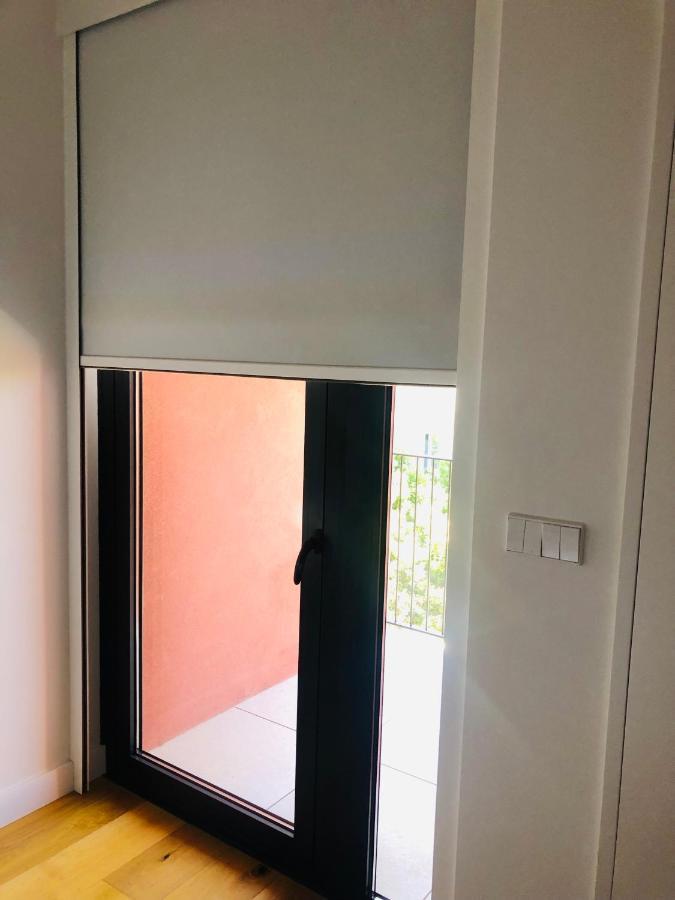 Beautiful Modern Design Condo With Swimming Pool וילהמורה מראה חיצוני תמונה