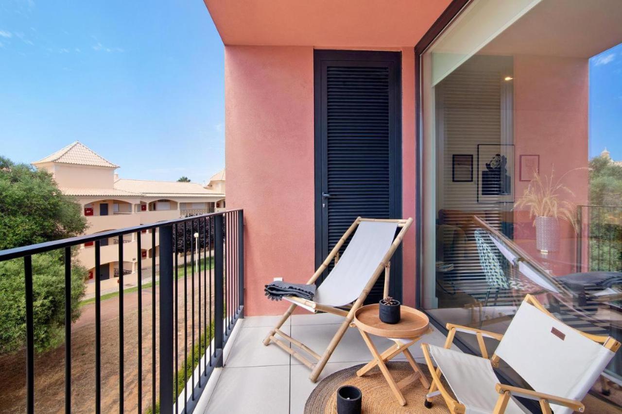 Beautiful Modern Design Condo With Swimming Pool וילהמורה מראה חיצוני תמונה